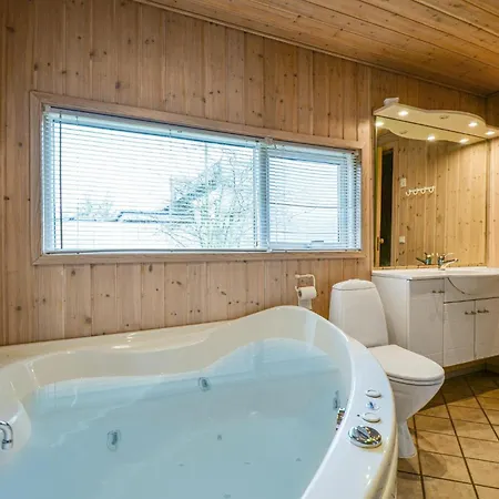 Amazing In With Sauna Ebeltoft